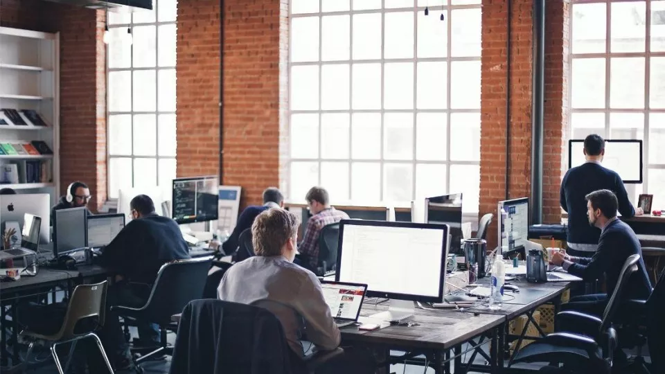 Как выбрать веб-студию в Мещовске по кейсам